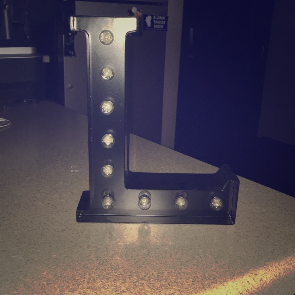 “L” Light Up Room Decor 8” x 5”